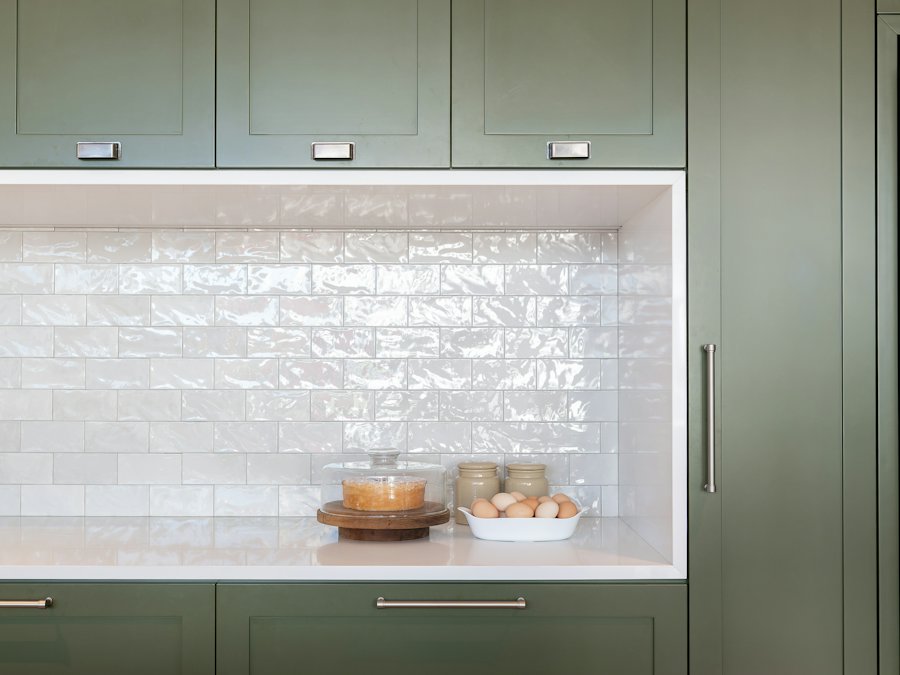Glossy handmade-look subway backsplash